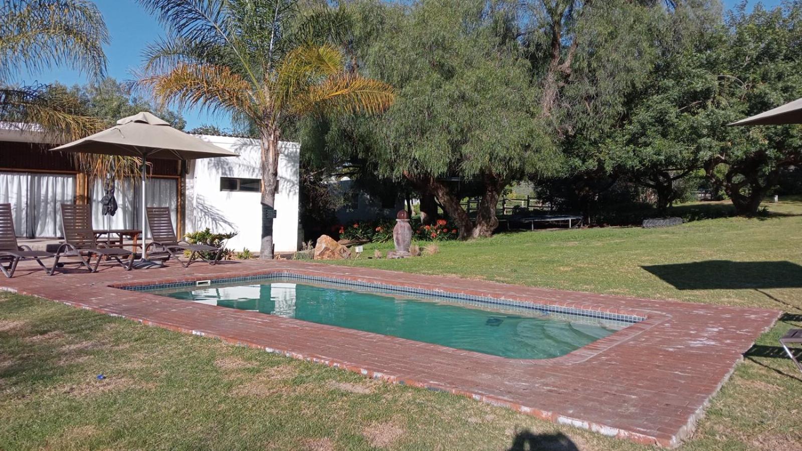 Kranskloof Country Lodge Oudtshoorn Extérieur photo