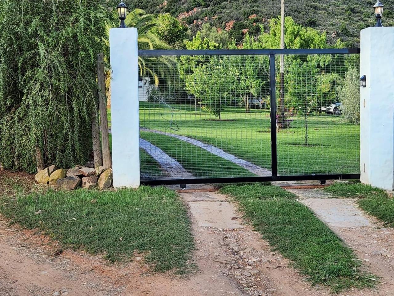 Kranskloof Country Lodge Oudtshoorn Extérieur photo